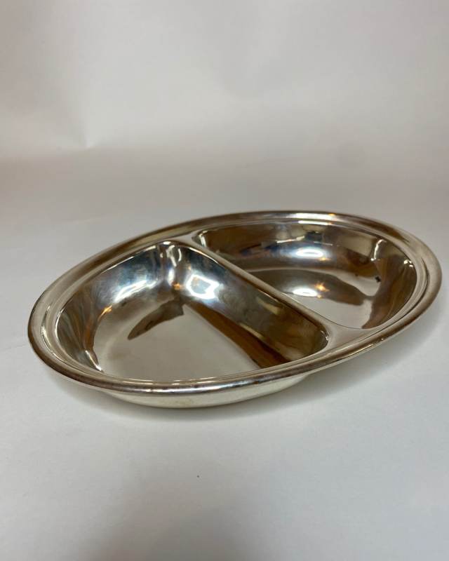 7" Oval Divided Dish